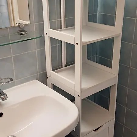Tous A La Piscine Au Belvedere Vue