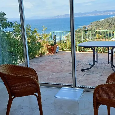 Le Belvedere Superbe Vue Saint-Raphael (Var)