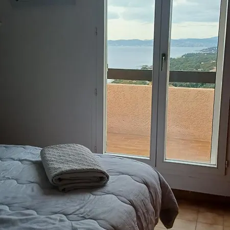 Tous A La Piscine Au Belvedere Vue * Saint-Raphael (Var)