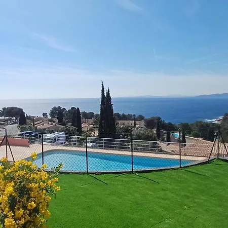 Villa Tous A La Piscine Au Belvedere Vue *