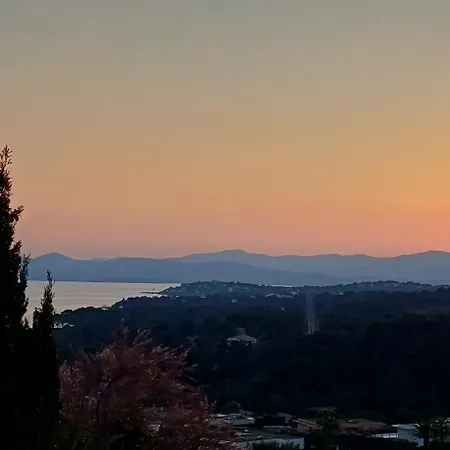 Tous A La Piscine Au Belvedere Vue * Saint-Raphael (Var)