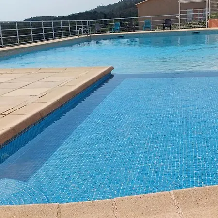 Villa Tous A La Piscine Au Belvedere Vue